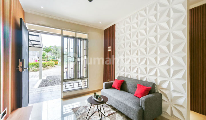 SHM house 5 minutes to Metropolitan Mall Cibubur Ready for KPR J-36961