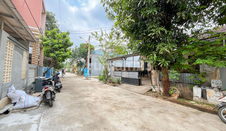 Land Area 117 East Facing House 10 Minutes to The Park Sawangan Ready for Mortgage J-24340 2