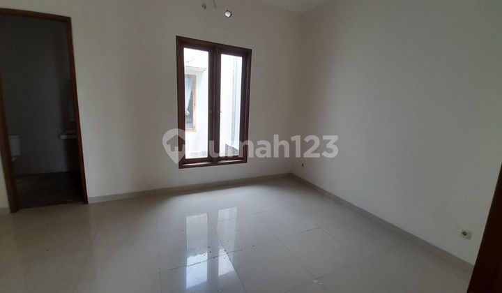 Rumah LB 156 Hadap Selatan 15 Menit ke Aeon Mall Tanjung Barat J-39849 2