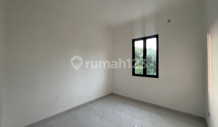 North-Facing House LB 180 KPR Ready 15 Minutes to Klender Station J-34316 2