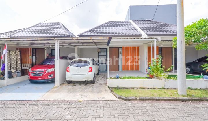 Rumah 1 Lt Terawat Akses Dekat The Park Mall Sawangan bisa KPR J35598 Rumah 1 Lt Terawat Akses Dekat The Park Mall Sawangan bisa KPR J35598