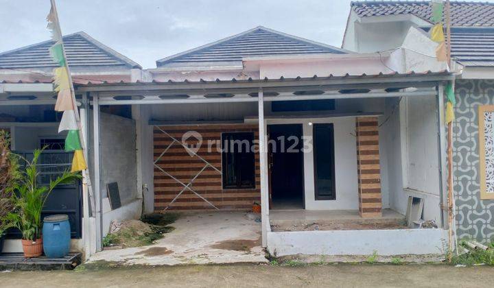 Rumah Hadap Selatan 10 Menit ke RS Citama Free Renovasi J28273 1