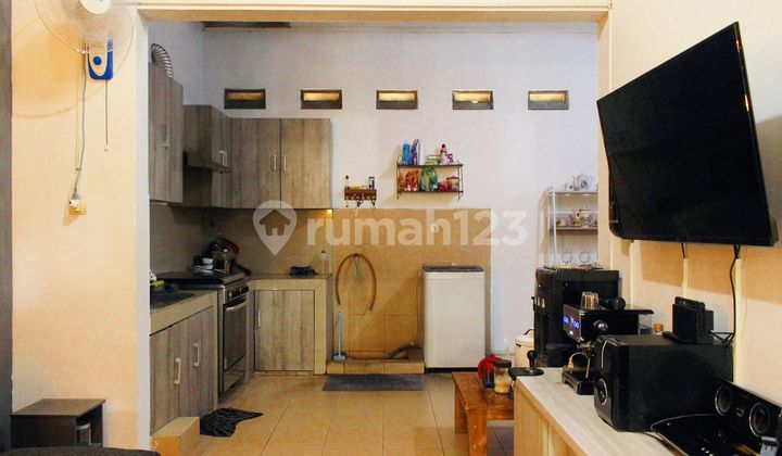 Rumah Hadap Selatan LT 170 SHM Siap Huni 15 menit Grand Metropolitan Mall Bekasi J-6101 2