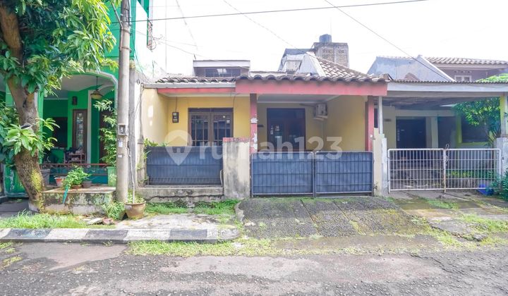Rumah 2 Lt Strategis 6 menit ke RS Citra Medika Depok Bisa KPR J35416 Rumah 2 Lt Strategis 6 menit ke RS Citra Medika Depok Bisa KPR J35416