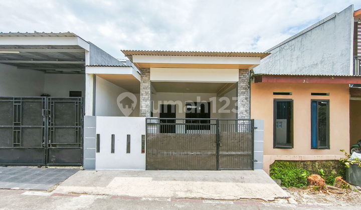 South-Facing House with SHM Certificate, 15 Minutes to Cinnamon Toll Gate 1 J-37547