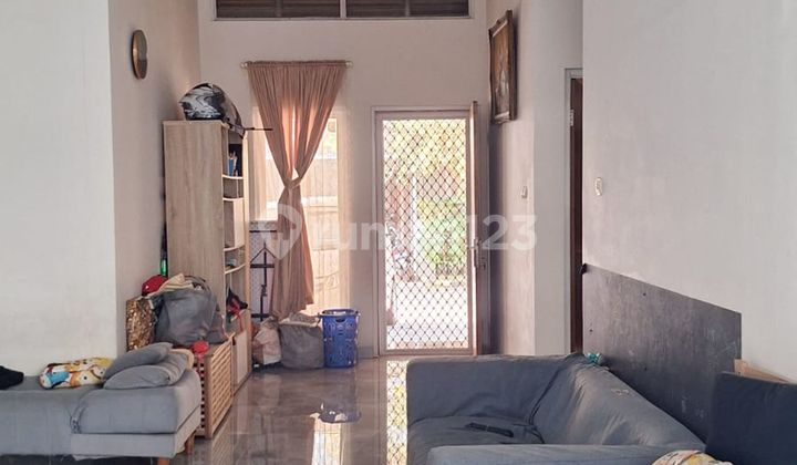 Rumah Carport Luas 10 menit ke Terminal Sawangan Hadap Utara J27662 2