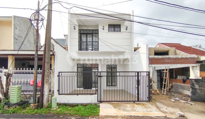 Rumah Cantik SHM 10 Menit ke Gerbang Tol Serpong 2 Dibantu KPR J39398