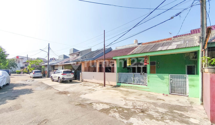 Rumah LT 69 Strategis 15 Menit ke Stasiun Jurang Mangu Siap Huni J36341 2