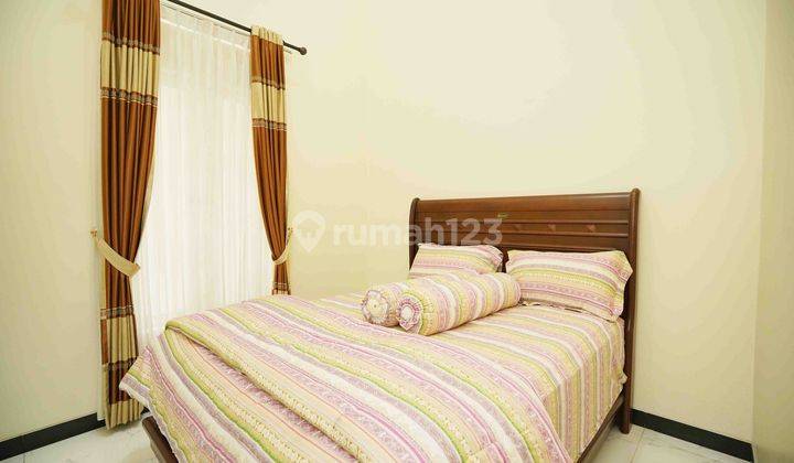 Rumah 6 Kamar Tidur SHM 7 Menit ke Plaza Baru Ciledug Siap KPR J24180 2