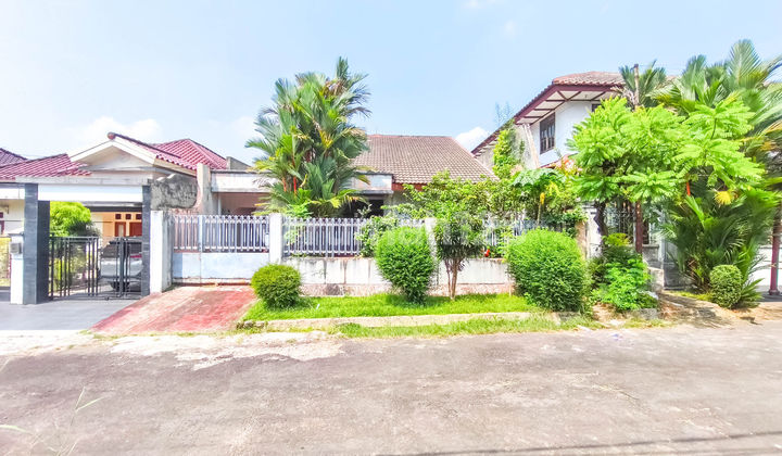 Wide House 1 Story SHM 9 Minutes to Living Plaza Cinere Flood Free J47387 Wide House 1 Story SHM 9 Minutes to Living Plaza Cinere Flood Free J47387