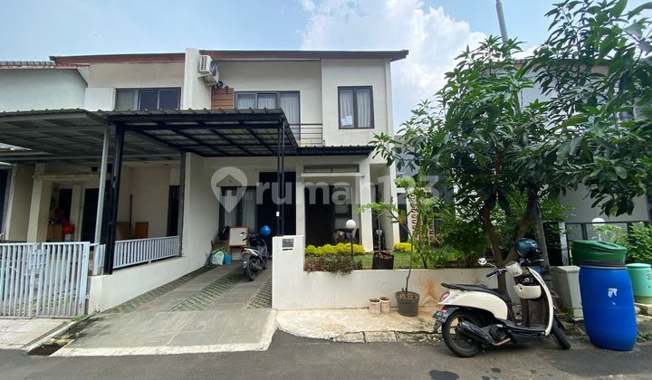 4-Bedroom House, Strategically Located 6 Minutes to Mitra Keluarga Cibubur Hospital, Eligible for Mortgage J39551