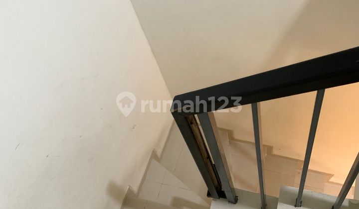Rumah Siap Huni 15 Menit ke Stasiun Cisauk Dibantu KPR J-38763