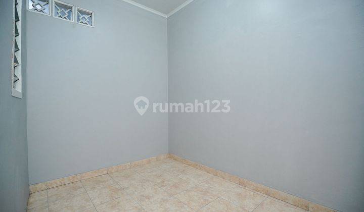 Rumah SHM Hadap Timur 15 Menit ke Transmart Graha Raya J23376 2