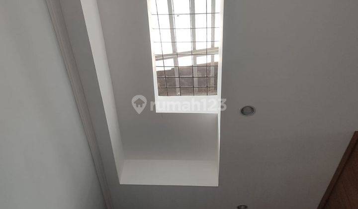 Rumah Luas Hadap Selatan 16 Menit ke Mal Ciputra Cibubur Siap KPR J34087 2