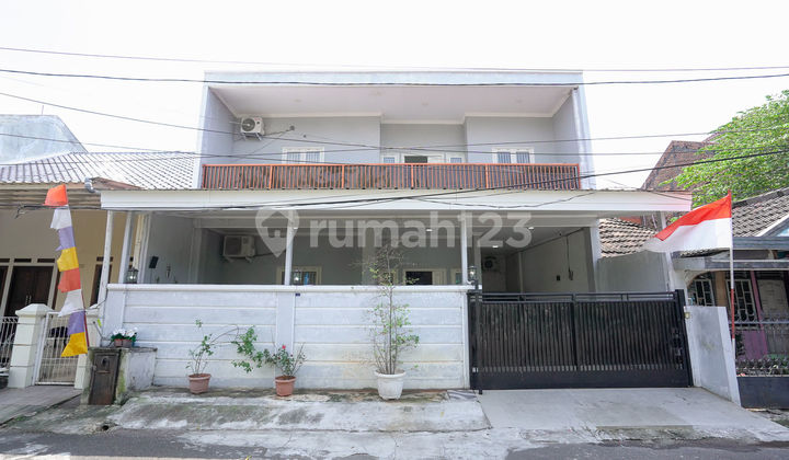 Well-Maintained House LT 150 Near Cakung Toll Gate 1 Assisted with Mortgage J27219