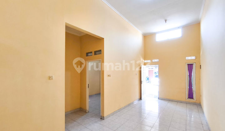 1-Story House Ready to Occupancy 11 Minutes to Jurang Mangu Station KPR Assisted J36773 1-Story House Ready to Occupancy 11 Minutes to Jurang Mangu Station KPR Assisted J36773