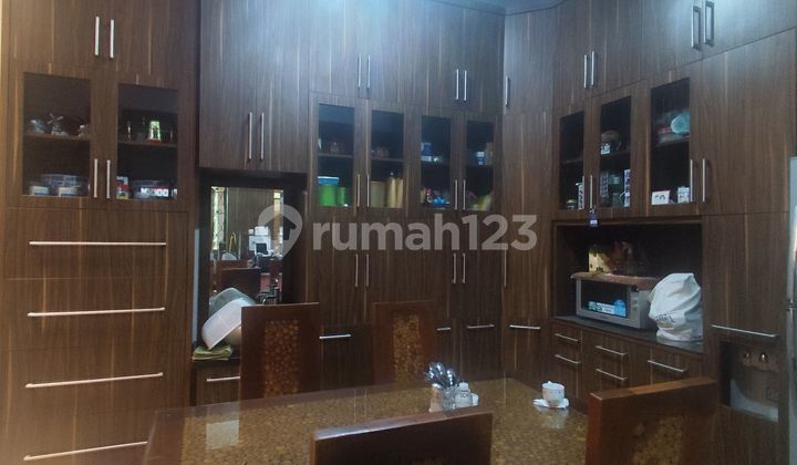 House with 2 Carports, 12 Minutes to Ciputat Toll Gate 1, SHM Ready for KPR J33047 House with 2 Carports, 12 Minutes to Ciputat Toll Gate 1, SHM Ready for KPR J33047