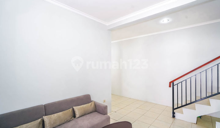 Rumah 5 Kamar Tidur SHM Siap KPR 7 Menit ke Rumah Sakit Sari Asih Ciputat J25962 2