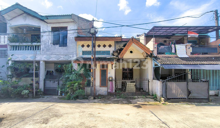 Rumah Minimalis SHM Dekat RS Bunda Ciputat 1 Lantai DP Ringan J33558 1