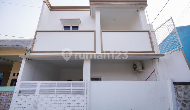 Rumah 3 Lt Siap KPR dekat Living World Grand Wisata Bekasi Bebas Banjir J-25379