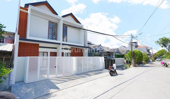 Rumah Dijual 2 Lantai Jalan Alpukat Harapan Indah Bekasi, Nego 3