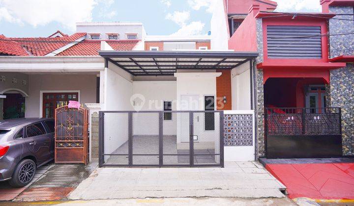 Rumah Cantik Hadap Utara di Bekasi Semi Furnished Bebas Banjir J22485 1