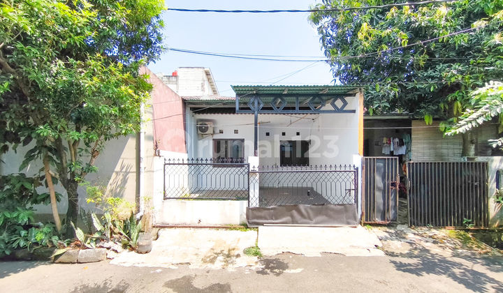 Rumah Minimalis 4 menit ke RSU Hermina Serpong 1 Lt Baru Renov  J35288