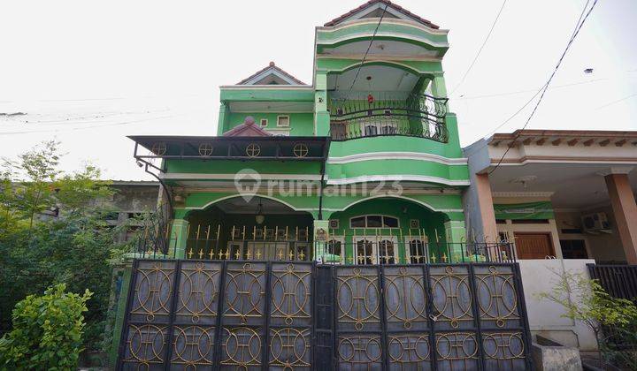 Rumah 3 KT Strategis Akses Dekat ke Stasiun Bekasi Hadap Timur J25465 1