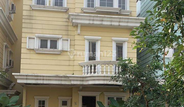 Rumah Siap Huni 7 menit ke Summarecon Mall Serpong Dibantu KPR J19186 1