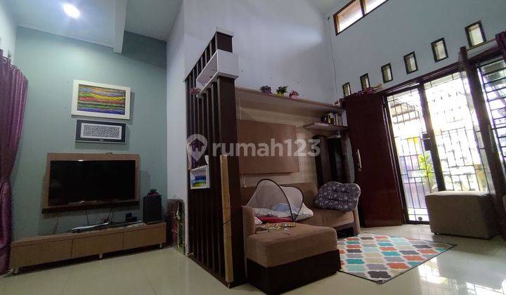 Rumah Seken Siap Huni 10 Menit ke Grand Mall Cimanggis Hadap Selatan J10781 2