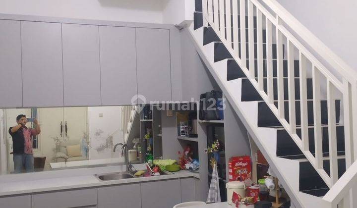 Rumah 2 Lantai di Bintaro 10 Menit ke Gerbang Tol Dibantu KPR J19520 2