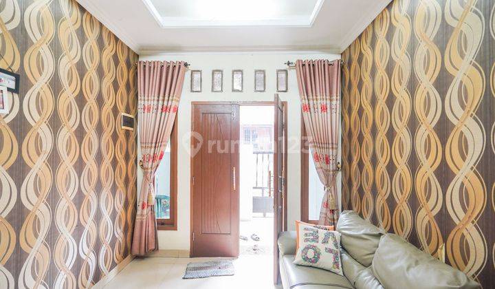 Rumah 2 Lt Siap Huni di Bekasi 10 Menit ke Stasiun Tambun Hadap Timur J-30541