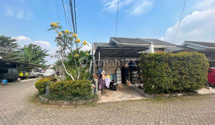 Rumah Hook SHM Ada Carport 15 menit ke Cibinong City Mall J17873 1