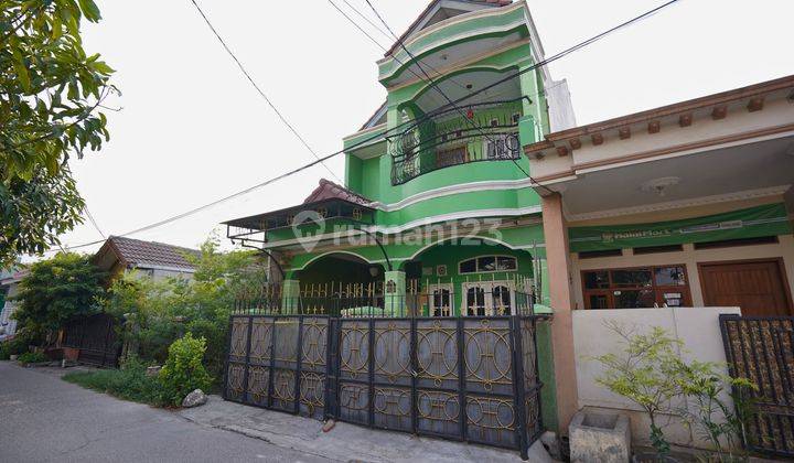 Rumah 3 KT Strategis Akses Dekat ke Stasiun Bekasi Hadap Timur J25465 2