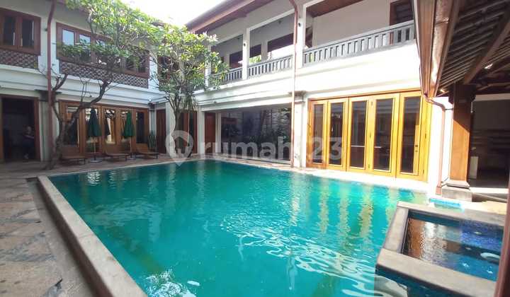 Disewakan Rumah Mewah Nuansa Bali Fully Furnish Tinggal Bawa Koper Private Pool Ada Jacuzzi Harga Murah Prime Area Patra Kuninhan Kuningan Jakarta Selatan 1