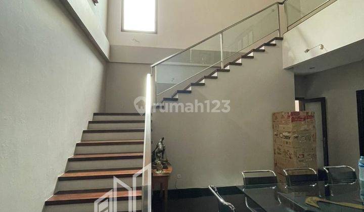 FOR RENT HOUSE HARGA 650 JUTA BISA SILENT OFFICE DAN TEMPAT TINGGAL LOKASI DEKAT MABES DAN BLOK M DAN AREA SENOPATI DAN DEKAT KE SENAYAN AREA TIRTAYASA KEBAYORAN BARU JAKARTA SELATAN 2