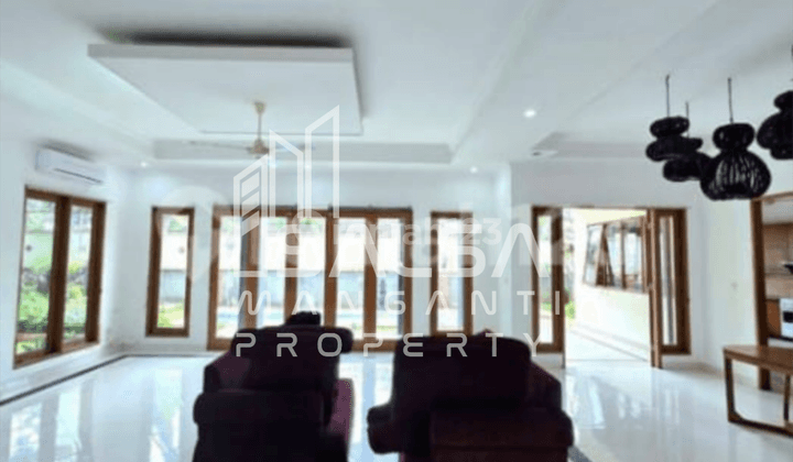 Disewakan Cepat Rumah Cantik Murah Harga Rp.680 Juta Dengan Tanah Luas 883 Meter Kamar Tidur 5 Area Kemang Jakarta Selatan 2
