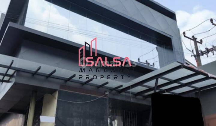 Disewakan Cepat Ruang Usaha Harga Murah Rp.1.5 M an Zona Komersil bisa F&B dan Komersial dan Ruang usaha dan Cafe dan Klinik Kecantikan atau Kantor atau Atau Bar atau Rumah sakit dan Multifungsi area Kemang Raya Jakarta Selatan