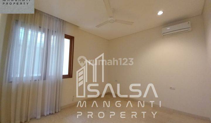 Disewakan Rumah Tropical Modern Minimalis Bangunan 2 Lantai Dekat Sekolah Internasional Dan Kemang Raya Dan Dekat Cipete Kebayoran Baru Area Ambassy Dan Expat Area Kemang Harga Rp.600 Juta Negosiable Good Area Kemang Jakarta Selatan 2