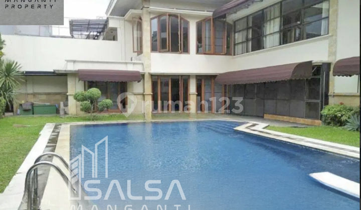 Disewakan Rumah Mewah Luxury Kamar Tidur 6 Parkuran Bisa 13 Mobil Harga Rp.3 M An Lokasi Dekat Trunojoyo Dan Mabes Dan Dekat Area Senopati Dan Senayan Area Sriwijaya Selong Kebayoran Baru Jakarta Selatan 1