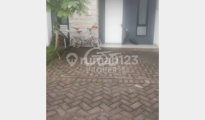 For Sale, Ready-to-Occupy House in Semampir Cerme Area, Gresik, East Java For Sale, Ready-to-Occupy House in Semampir Cerme Area, Gresik, East Java