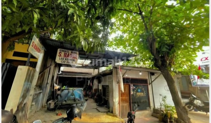 Sell Ready-to-Occupy House in Ligu Tengah, East Semarang Area (Negotiable) 1