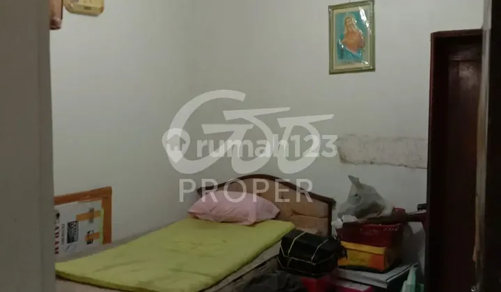 Rumah Bagus Jl. Karya Timur Unfurnished Blimbing, Malang 2
