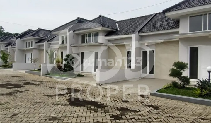 Sell Land (For Housing) Strategically Located in Junrejo, Batu City, East Java Sell Land (For Housing) Strategically Located in Junrejo, Batu City, East Java