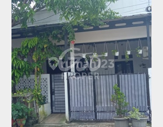 Rumah Nyaman Bagus di Griya Serpong Cisauk, Tangerang 2