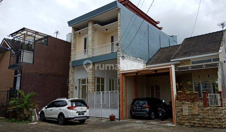 Turun Harga Rumah 2 Lantai Perum Ndalem Singosari 2