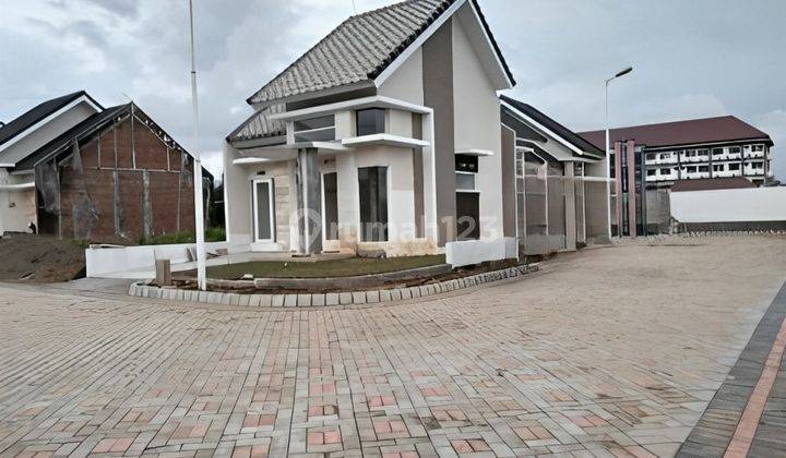 Jual Rumah Bagus di Perum Rajasa Residence, Malang 2