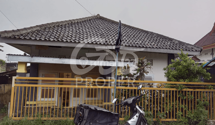 Rumah Unfurnished SHM di Jl. Jaksa Agung Soeprapto, Malang 1