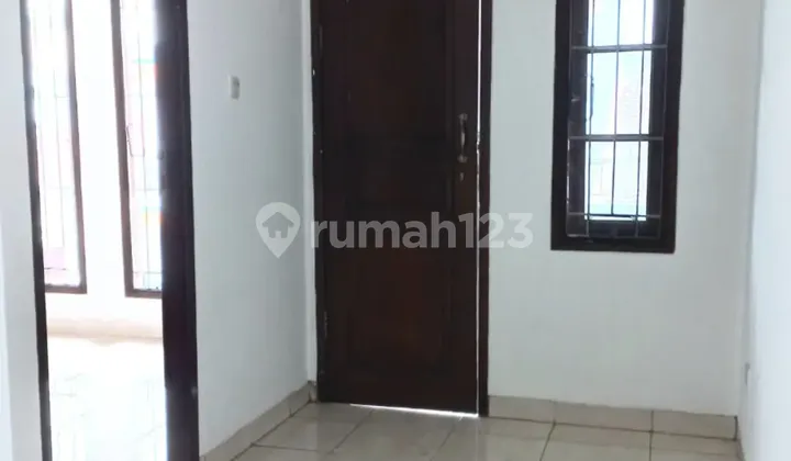 Sewa Rumah Daerah Puri Pamulang Barat Pamulang Kota Tangerang Selatan 2
