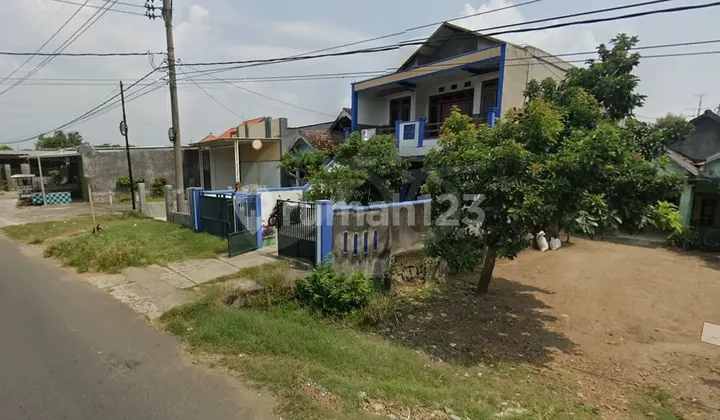 Strategic Shop House for Sale on Jl. Raya Kebonagung Mlaten, Mojokerto Regency. 2